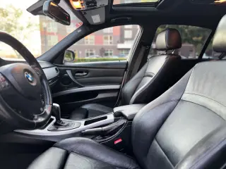 2011 Bmw 3 SERIES