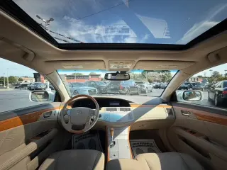 2006 Toyota AVALON