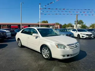 2006 Toyota AVALON