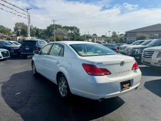2006 Toyota AVALON