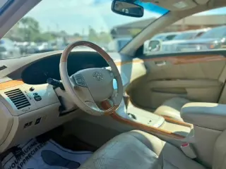 2006 Toyota AVALON