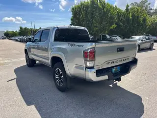Toyota Tacoma 2022 4x2 TRD Sport 4dr Double Cab 5.0 ft SB
