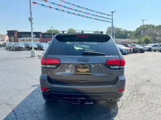 2016 Jeep GRAND CHEROKEE