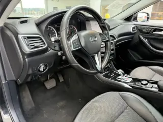 INFINITI QX30 2019 AWD Lujo 4dr Crossover