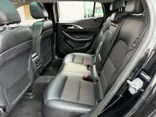 INFINITI QX30 2019 AWD Lujo 4dr Crossover