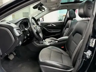 INFINITI QX30 2019 AWD Lujo 4dr Crossover