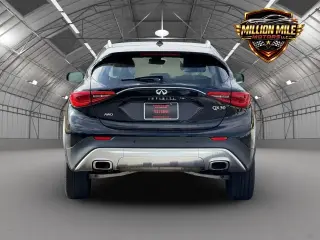 INFINITI QX30 2019 AWD Lujo 4dr Crossover