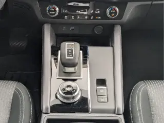 Mitsubishi Outlander 2024 ES 4dr SUV