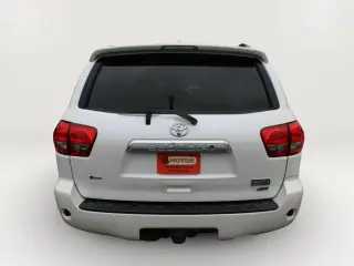 2016 Toyota SEQUOIA