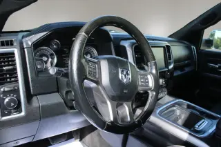 2017 Ram 1500 CREW CAB
