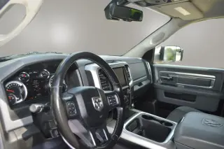 2020 Ram 1500 CLASSIC CREW CAB