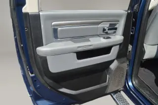 2020 Ram 1500 CLASSIC CREW CAB