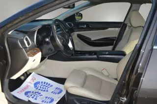2016 Nissan MAXIMA