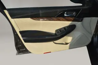 2016 Nissan MAXIMA
