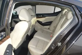 2016 Nissan MAXIMA