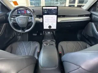 Ford Mustang Mach-E 2023 Select 4dr SUV