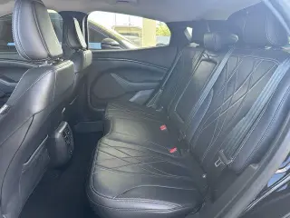 Ford Mustang Mach-E 2023 Select 4dr SUV