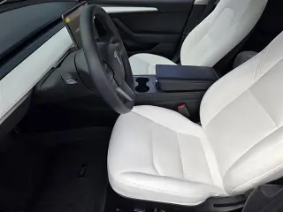 Modelo 3 Tesla 2023 Sedán 4 puertas