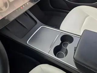 Modelo 3 Tesla 2023 Sedán 4 puertas