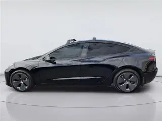 Modelo 3 Tesla 2023 Sedán 4 puertas