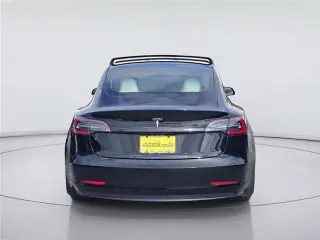 Modelo 3 Tesla 2023 Sedán 4 puertas