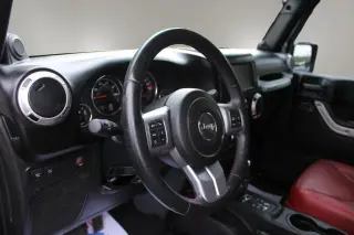 2013 Jeep WRANGLER