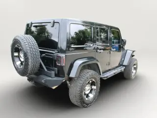 2013 Jeep WRANGLER