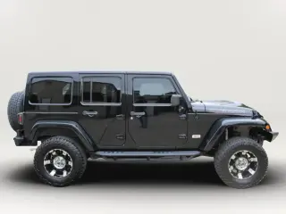2013 Jeep WRANGLER