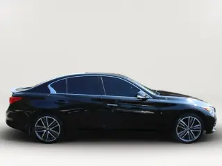 2015 Infiniti Q50