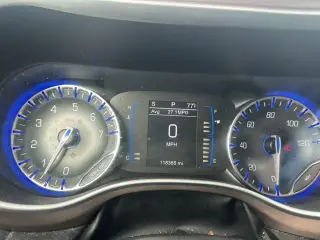 Chrysler Pacifica 2017 Touring 4 puertas Miniván