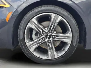 Kia K5 2024 EX 4dr Sedán