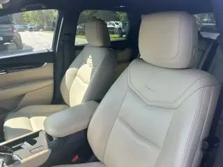 Cadillac XT5 2019 4dr SUV