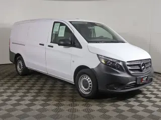 Mercedes-Benz Metris 2022 Cargo 3dr 126 WB Mini-Van