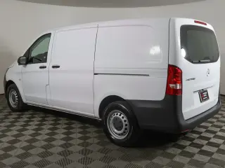 Mercedes-Benz Metris 2022 Cargo 3dr 126 WB Mini-Van