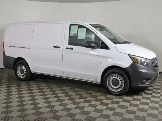 Mercedes-Benz Metris 2022 Cargo 3dr 126 WB Mini-Van
