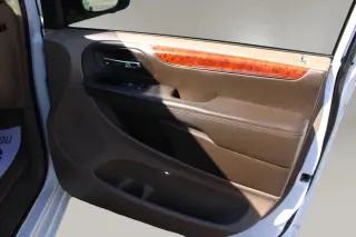 2014 Chrysler TOWN & COUNTRY