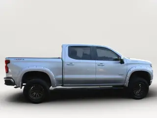 2020 Chevrolet SILVERADO 1500 CREW CAB