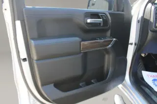 2020 Chevrolet SILVERADO 1500 CREW CAB