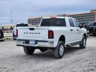 Ram 2500 2026 4x4 Tradesman 4dr Crew Cab 6.3 ft. SB Pickup