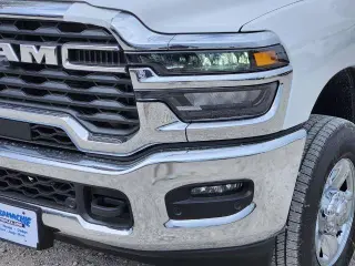 Ram 2500 2026 4x4 Tradesman 4dr Crew Cab 6.3 ft. SB Pickup
