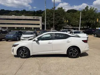 2025 NISSAN SENTRA