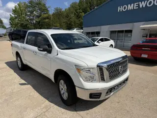 2018 NISSAN TITAN CREW CAB