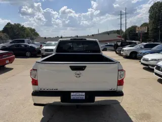 2018 NISSAN TITAN CREW CAB