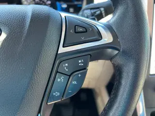 Ford Edge 2021 AWD Titanium 4dr Crossover