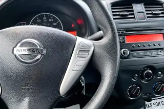 2015 Nissan VERSA