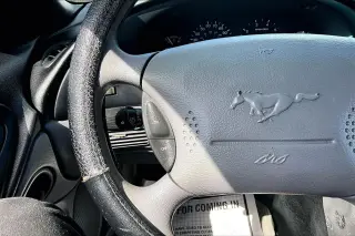 1995 Ford MUSTANG