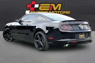 2014 Ford MUSTANG