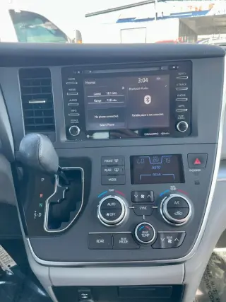 2018 Toyota SIENNA