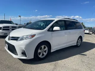 2018 Toyota SIENNA
