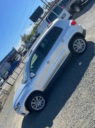 2013 Volkswagen TIGUAN